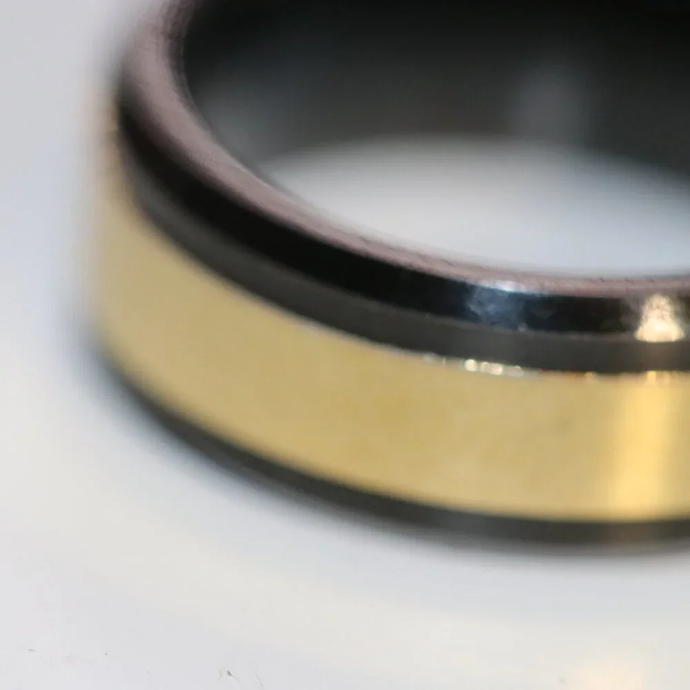 Men's Size 7 Tungsten Carbide Black and Gold Band With Cubic Zirconia